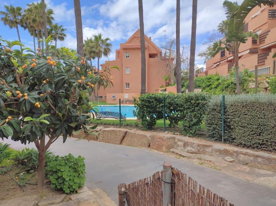 Apartamento Con Piscina Casares Exterior photo