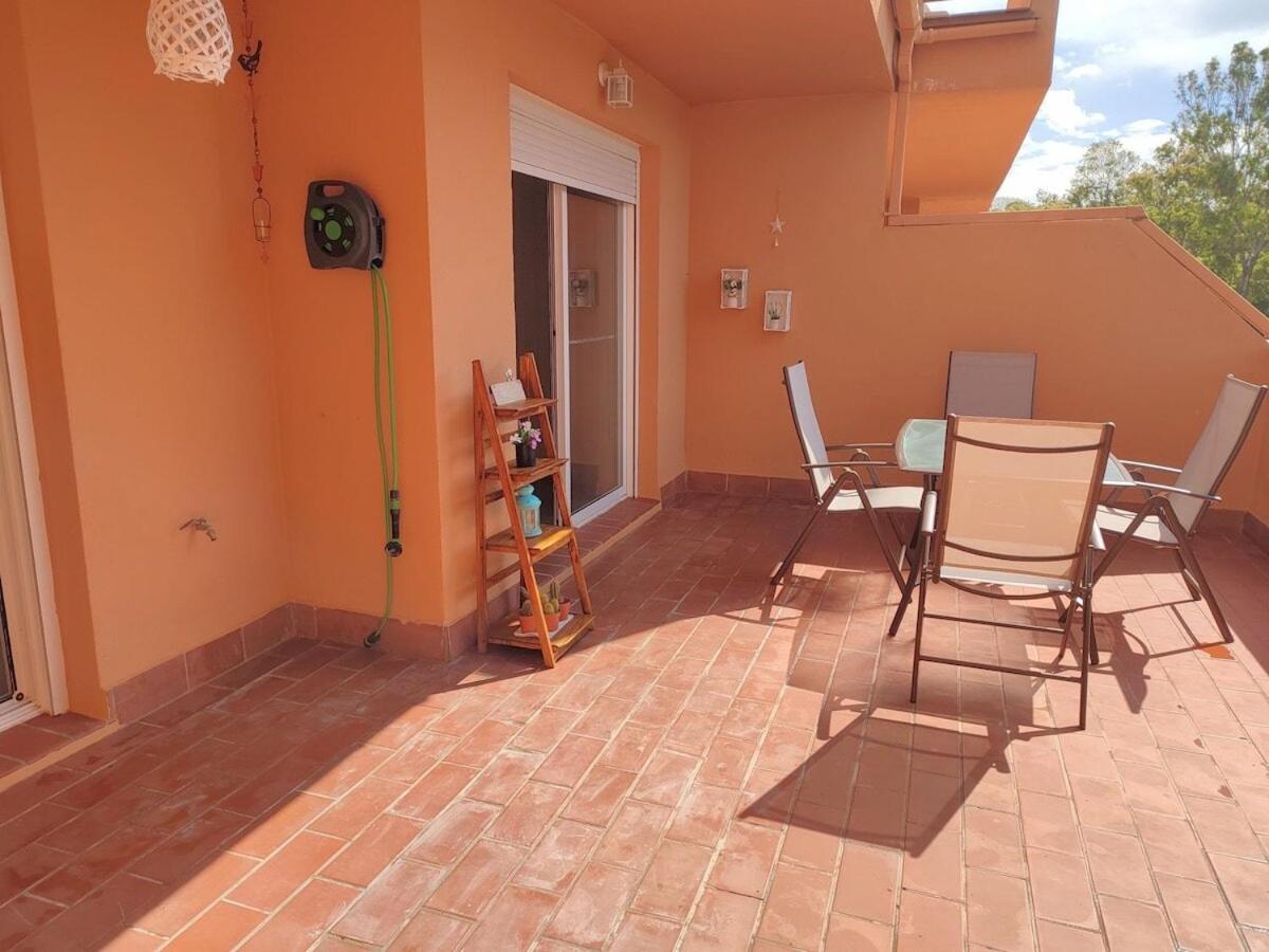 Apartamento Con Piscina Casares Exterior photo