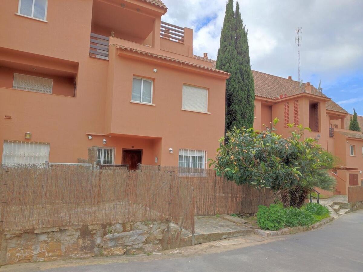 Apartamento Con Piscina Casares Exterior photo