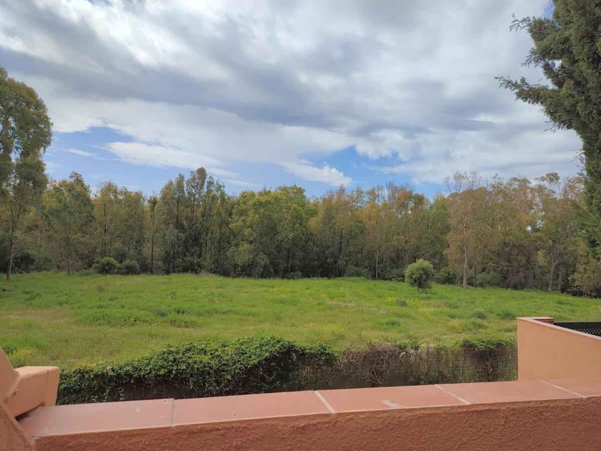 Apartamento Con Piscina Casares Exterior photo